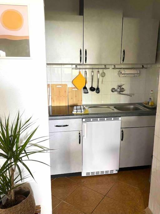 Ferienwohnung Nr. 1 Terrasse Bodden Kanu Bootssteg Zudar Екстериор снимка