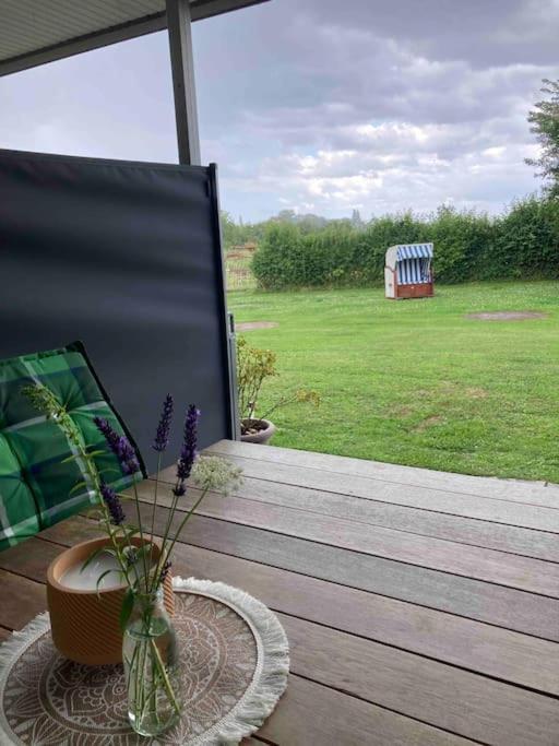 Ferienwohnung Nr. 1 Terrasse Bodden Kanu Bootssteg Zudar Екстериор снимка
